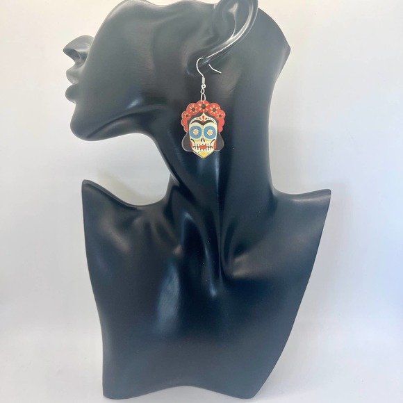 Sugar Skull Earrings - Halloween Earrings - Cinco de Mayo Earrings - Candy Skull - Picture 9 of 10